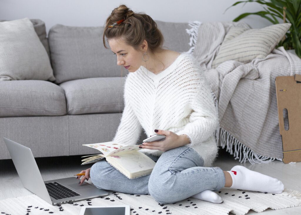 Dutch student scheduling her study sessions into her weekly planner. Timers and reminders can be of tremendous help when studying Dutch with ADHD.